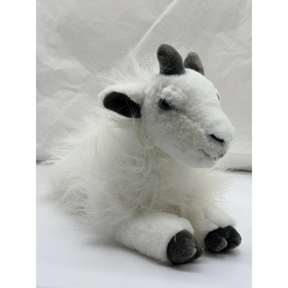 FAO Schwarz White Mountain Billy Goat Soft Furry Plush Animal Laying 13”